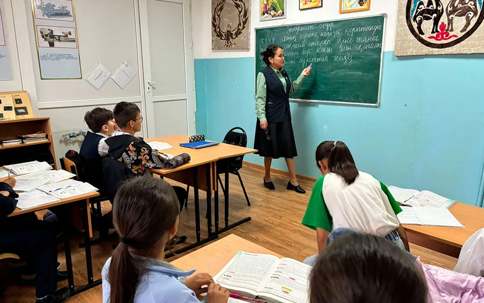 Елек орта мектебінде білімдегі…